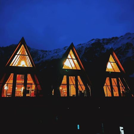 Отель Pyramid Kazbegi Экстерьер фото